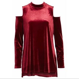 Halogen | Nordstrom Long Sleeve Cold Shoulder Top in Red | size Small NWT